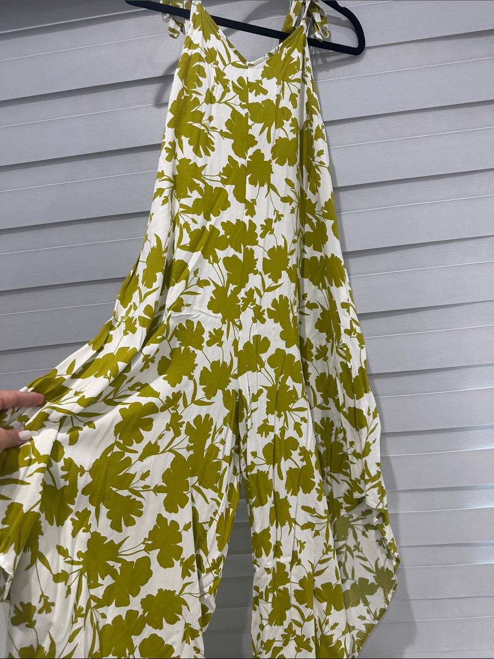 Vince Camuto Olive Green Floral Tie-Shoulder Wide Leg Jumpsuit